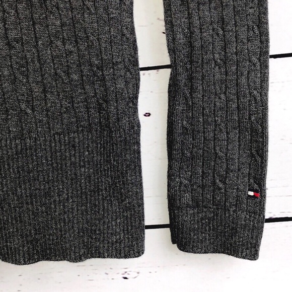Tommy Hilfiger sweater - Picture 4 of 5